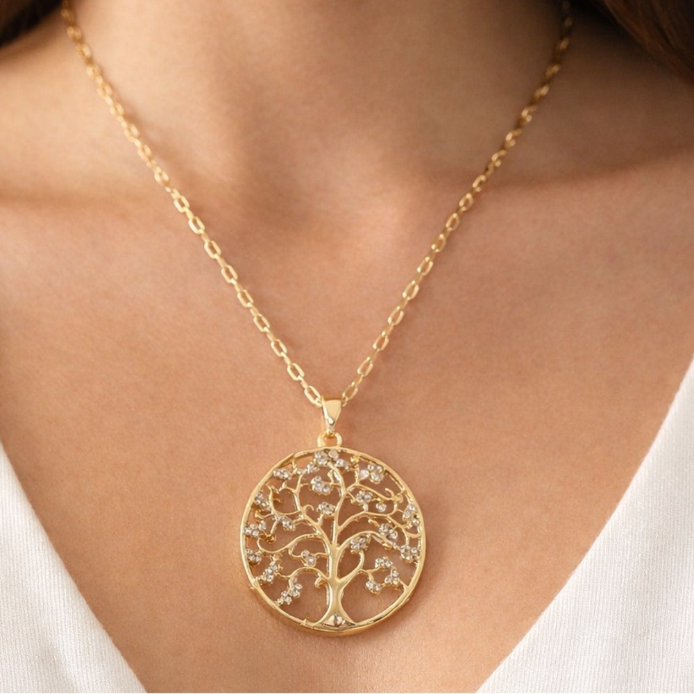 Elegant Gold Tree of Life Pendant Necklace